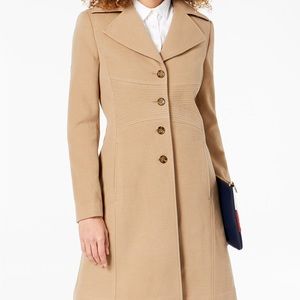 Single-breasted Walker Coat